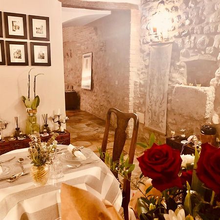Palazzo Sant'Angelo Bed & Breakfast Spoleto Exterior foto