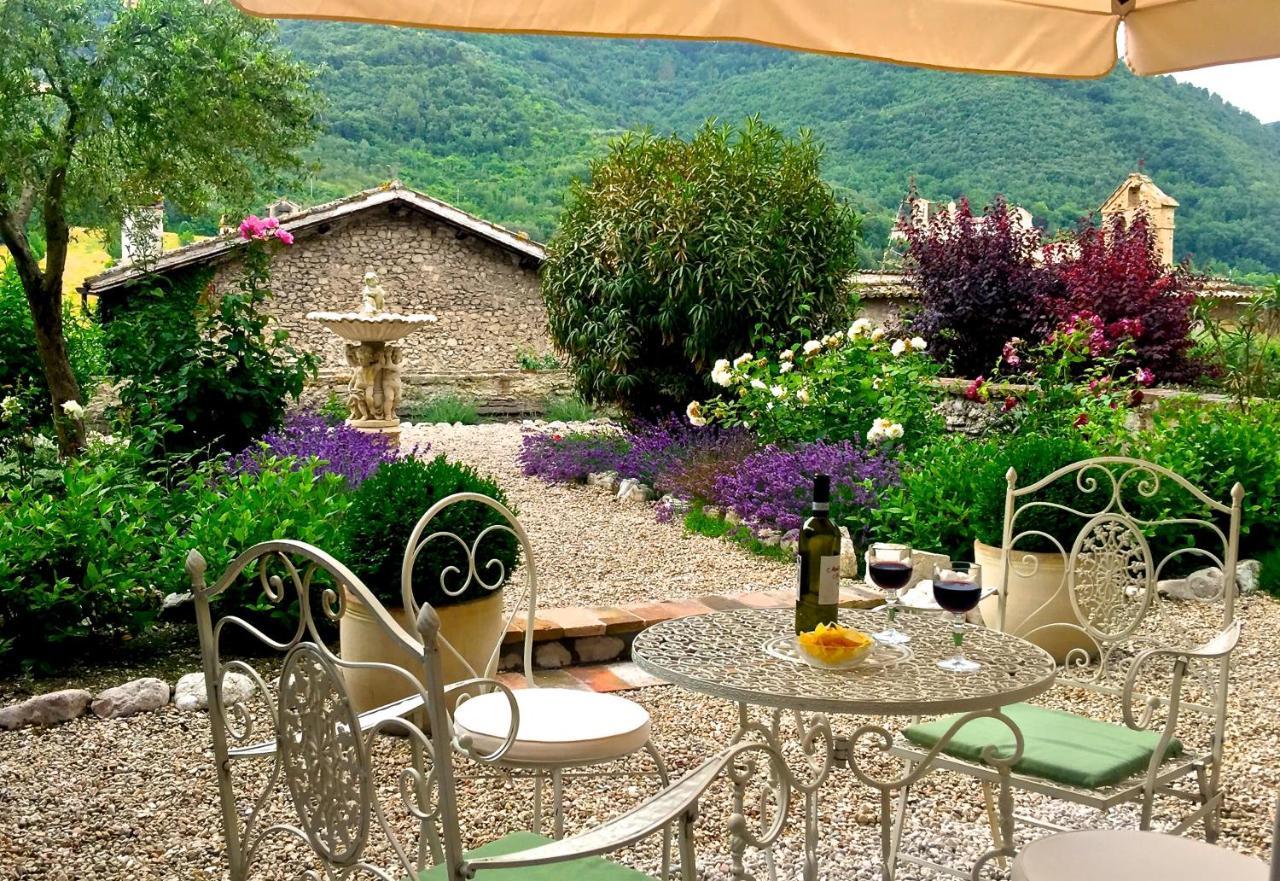 Palazzo Sant'Angelo Bed & Breakfast Spoleto Exterior foto