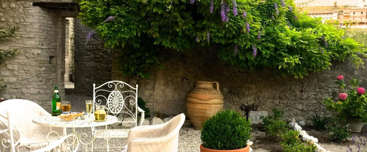 Palazzo Sant'Angelo Bed & Breakfast Spoleto Exterior foto